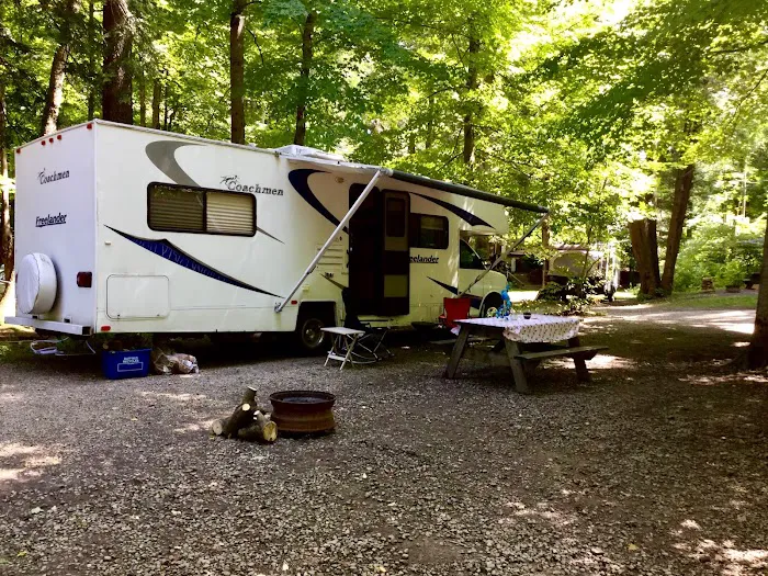 Paradise Bay Park Family Campground 4