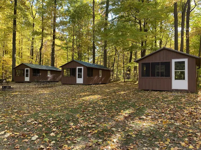 Virginia’s Beach Lakefront Cottages & Camping 9