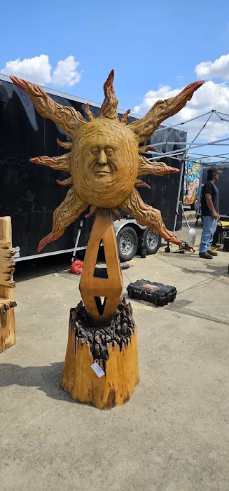 Ridgway Chainsaw Carving Rndzv 2