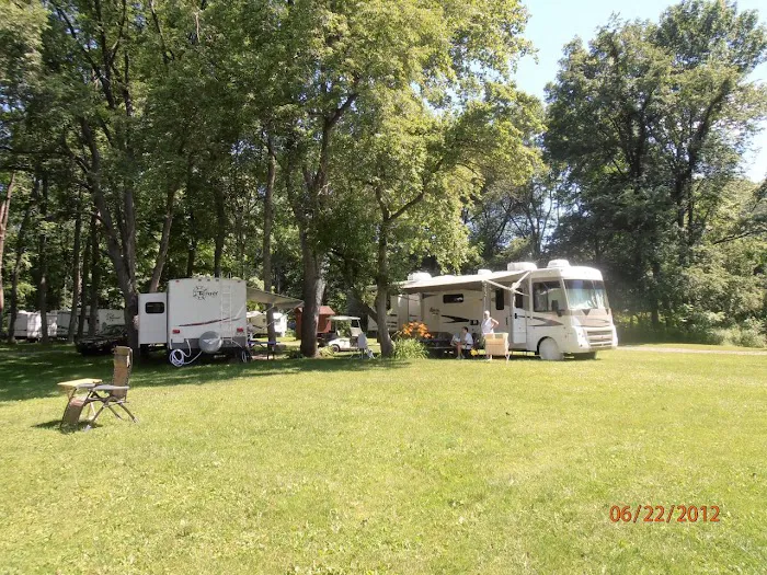 Squarewood Acres Campground 7