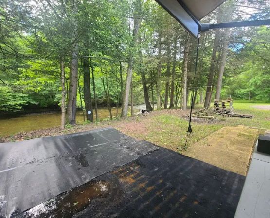 Creek Side RV Campsites