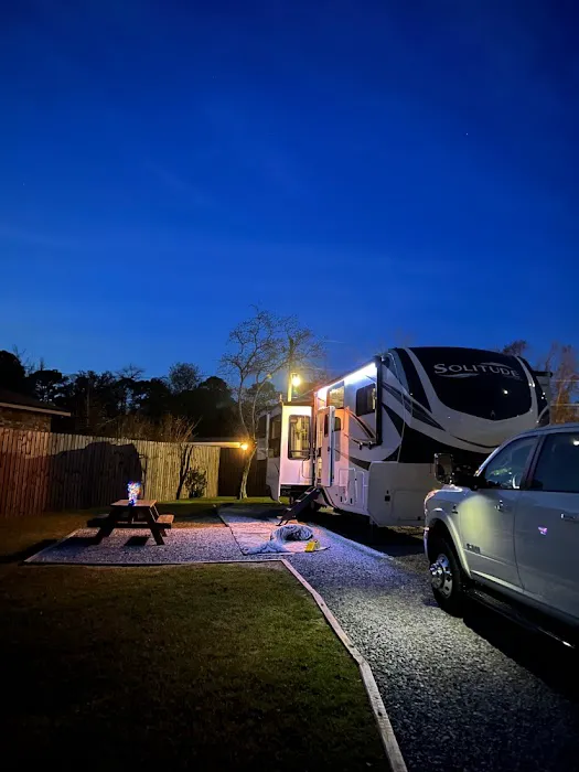 Grater RV Hideaway Cove 3