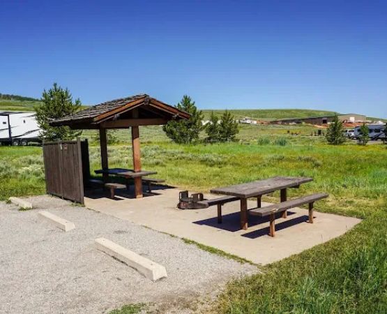 Strawberry Bay Campground Loop F