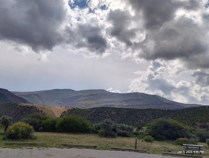 Gates Of Lodore Campground 4