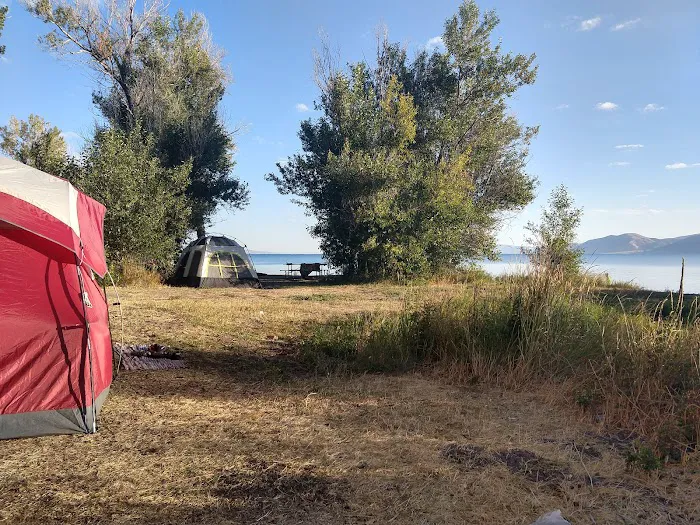 Rendezvous Beach 7