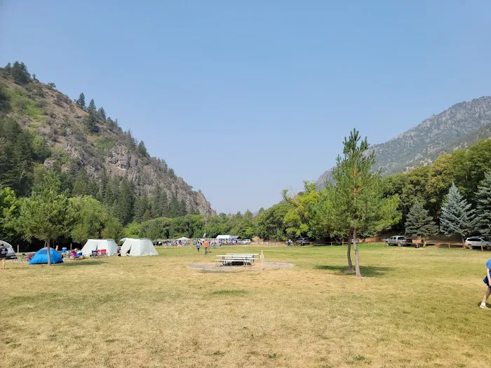 Cinnamon Creek Camp 0
