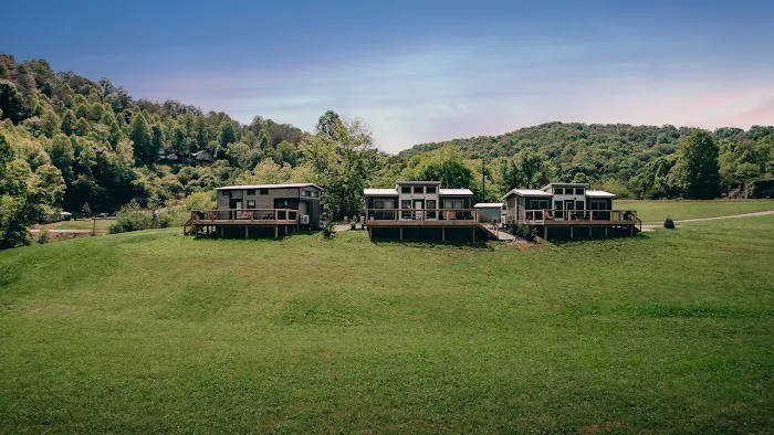 Ellis Cove Tiny Home & RV Adventures 4