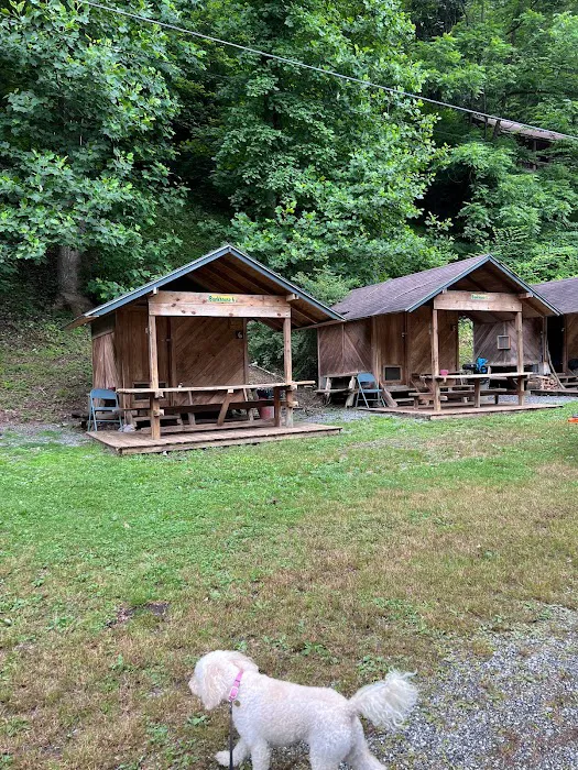 Cherokee Campground & Craig's Cabins 5