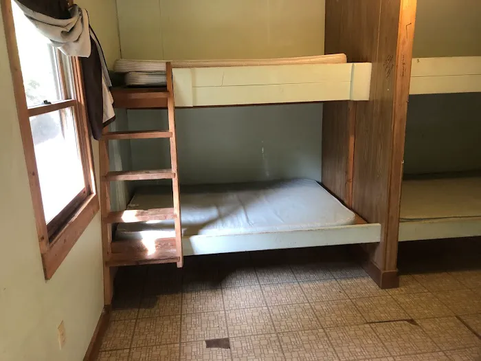 Cherokee Campground & Craig's Cabins 6