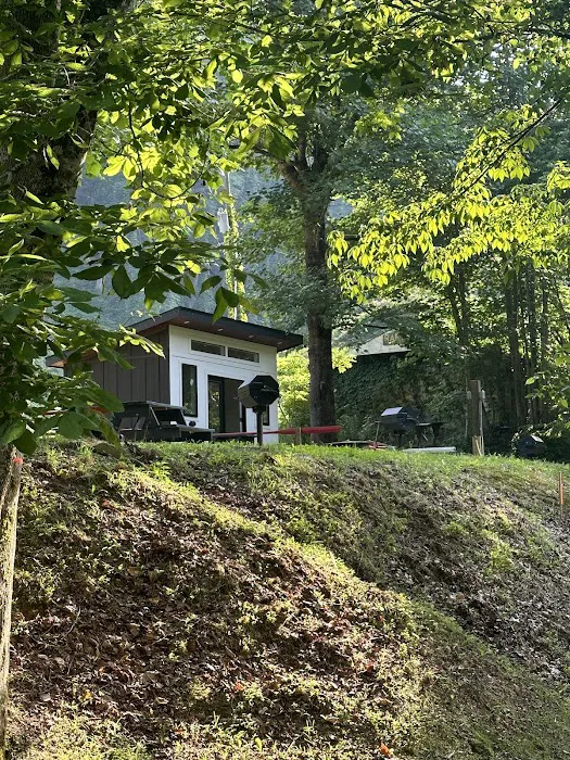 The HALA camping and lodge 9