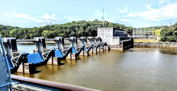 Cheatham Lock and Dam 5