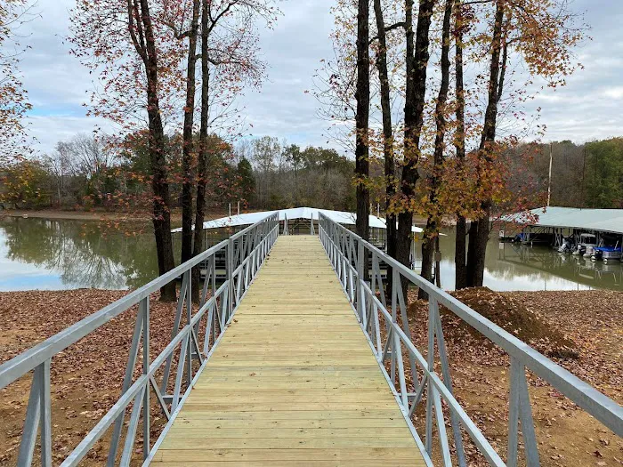 Cypress Creek Marina & Grill 4