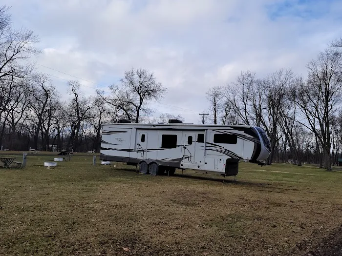 Myers Lake Camping and Cabins 0