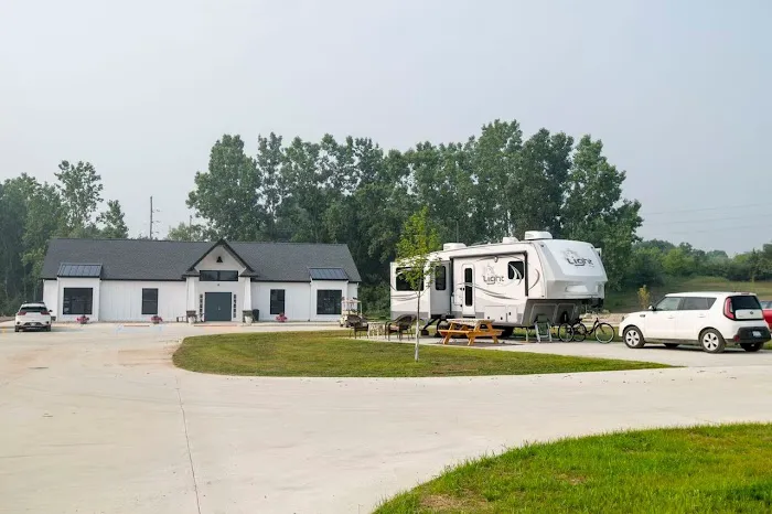 Hidden Lakes RV Resort 4