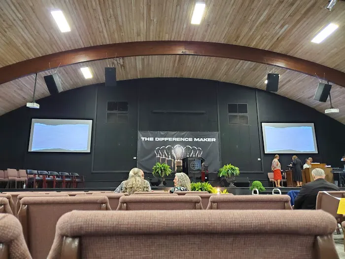 William R. Starr Camp and Conference Center 1