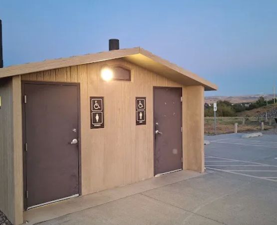 Free Camping Maximum 14 Days, Just WC