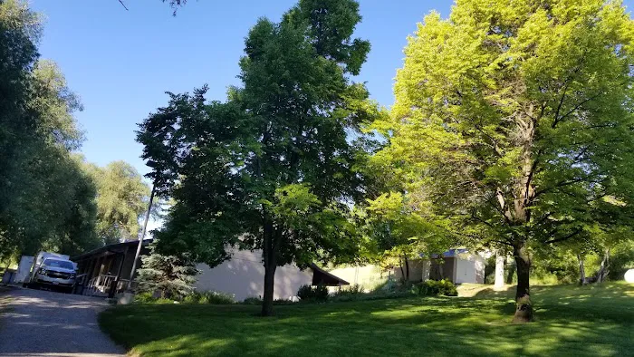 Camp Earley Park 6