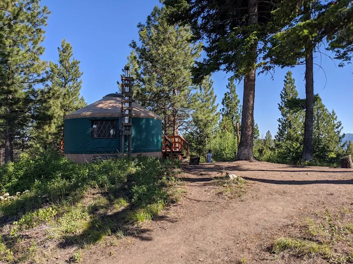 Skyline Yurt 3