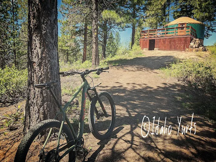 Skyline Yurt 0