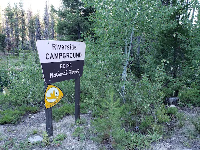 Riverside Campground (Lowman) - reserve 6