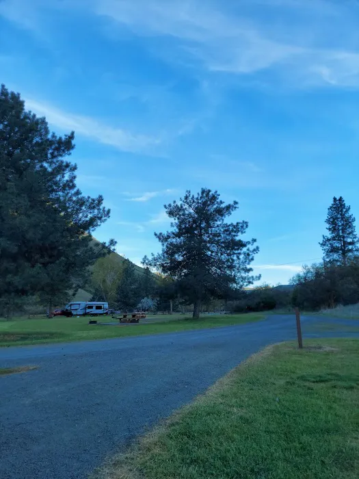 Hammer Creek Campground 9