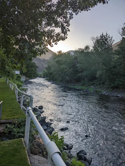 Riverside RV Park 2