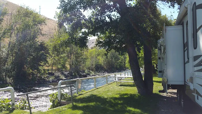 Riverside RV Park 9