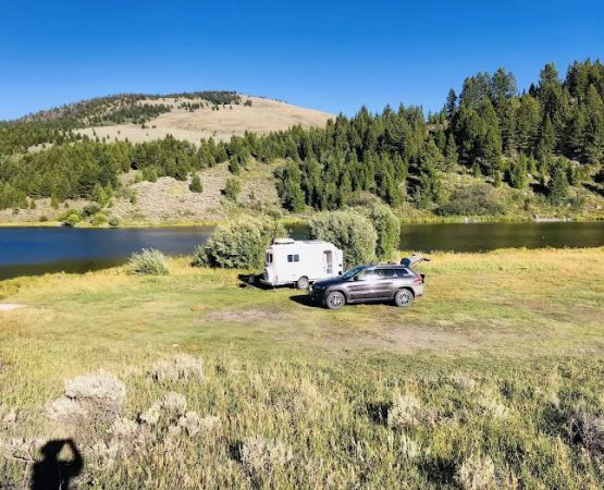 Elk Lake Campground and Picnic Area