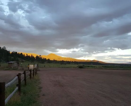 Rainbow Falls Area