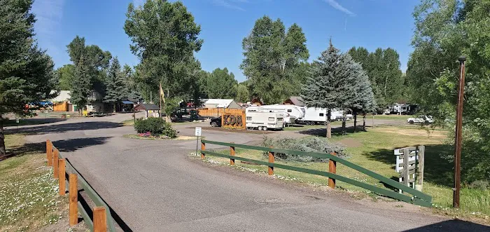 Steamboat Springs KOA Holiday 3