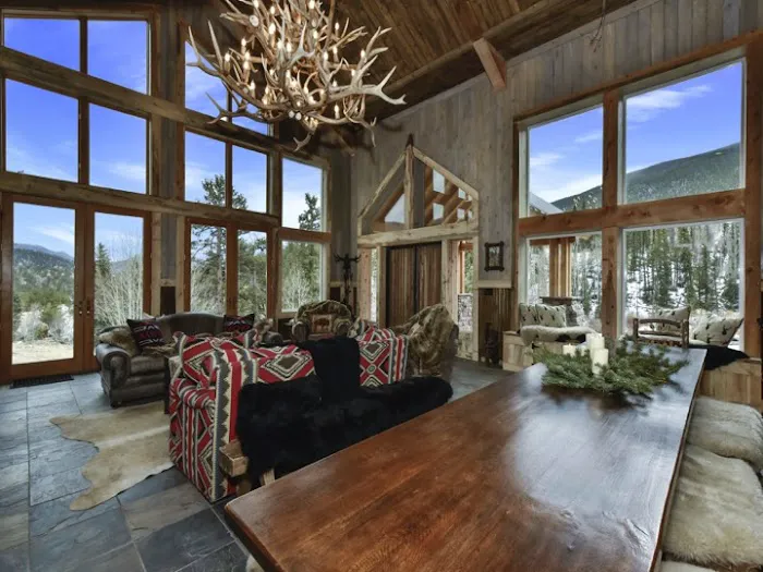 Bison Peak Lodge at Puma Hills 7