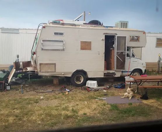 Dakota Campground and Mobile Home Park