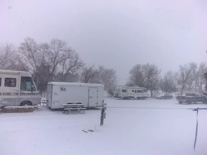 Dakota Campground and Mobile Home Park 6