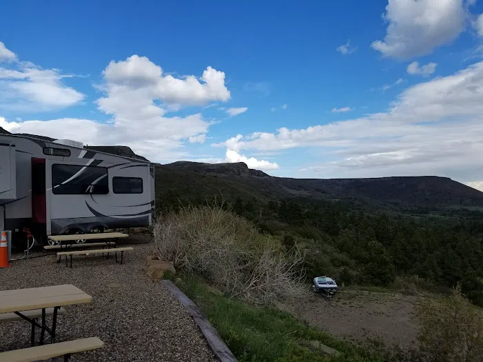 Raton Pass Camp & Café 6