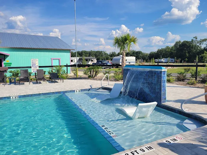 Suwannee River Rendezvous Resort 1