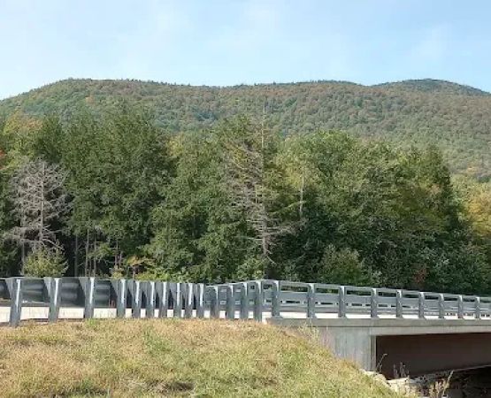 Fourth Iron Campground parking area