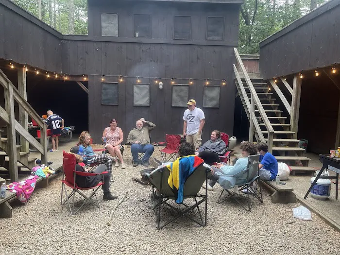 Lone Tree Camp & Cabins 7