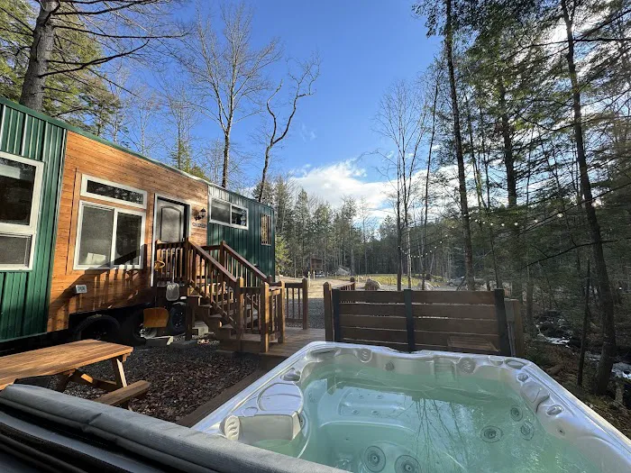 Green House Getaways 0