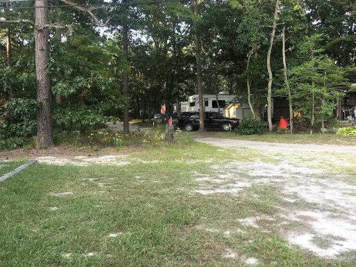 Arrowhead Camp and RV Park 6