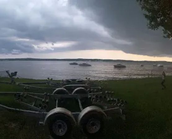 Holloway Beach