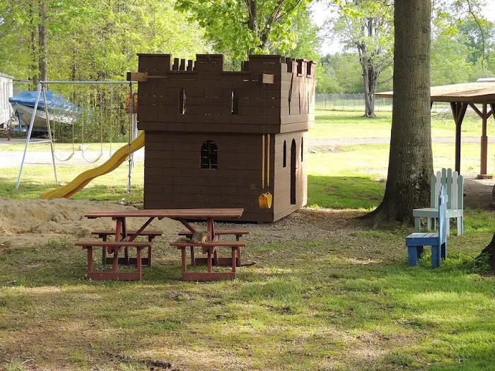 Lil John’s Campground 9