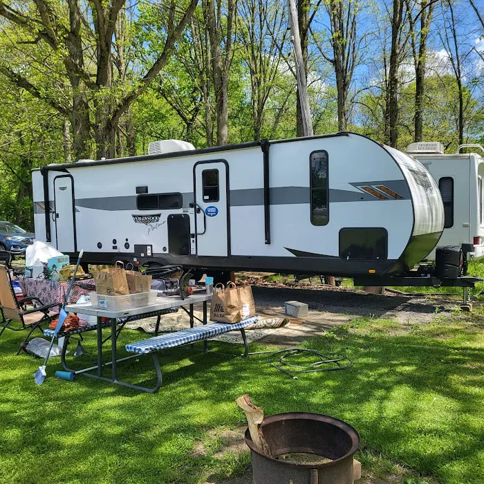 Crawford's Camping Park 6