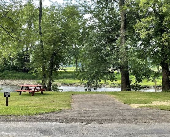 Fombell Landing Campground