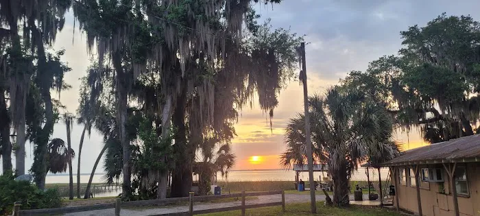 Uncle Joes Fish Camp 0