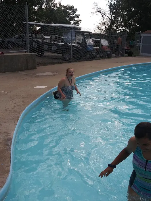 Lake Holiday 0