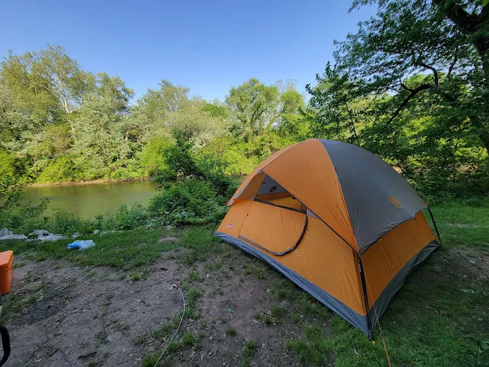 Sugar Creek Campground & Canoe Rentals 7