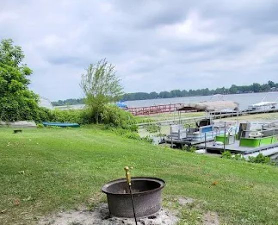 Hoosier Hideaway
