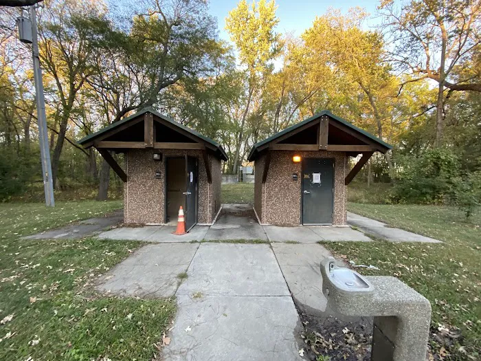 Walnut Woods State Park Campground 4