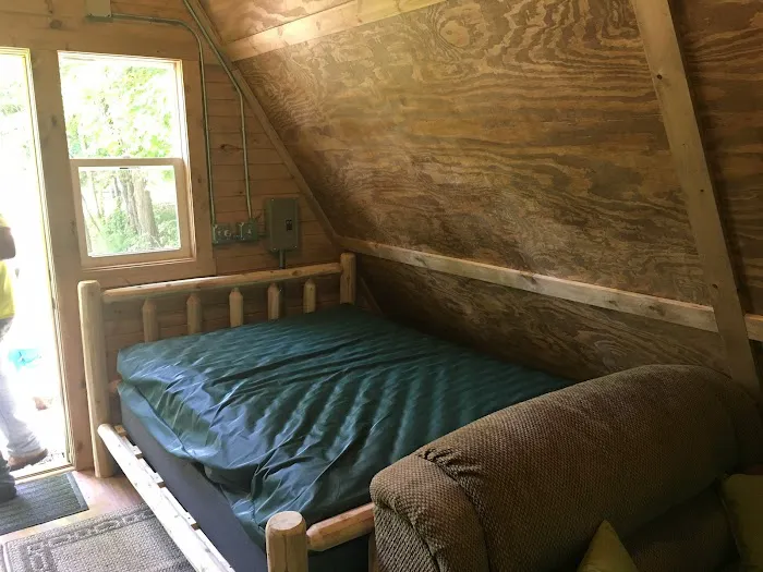 Glacier Hills Rustic Lakefront Cabins 7