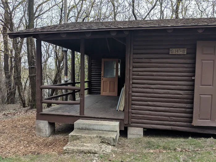 Glacier Hills Rustic Lakefront Cabins 8